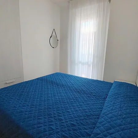 Apartament Onda Azzurra *